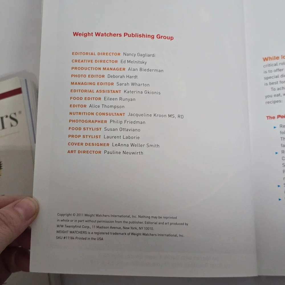 Weight Watchers New Complete Cookbook & Just 5 Recipes Book Bundle Healthy Diet - Picture 7 of 9
